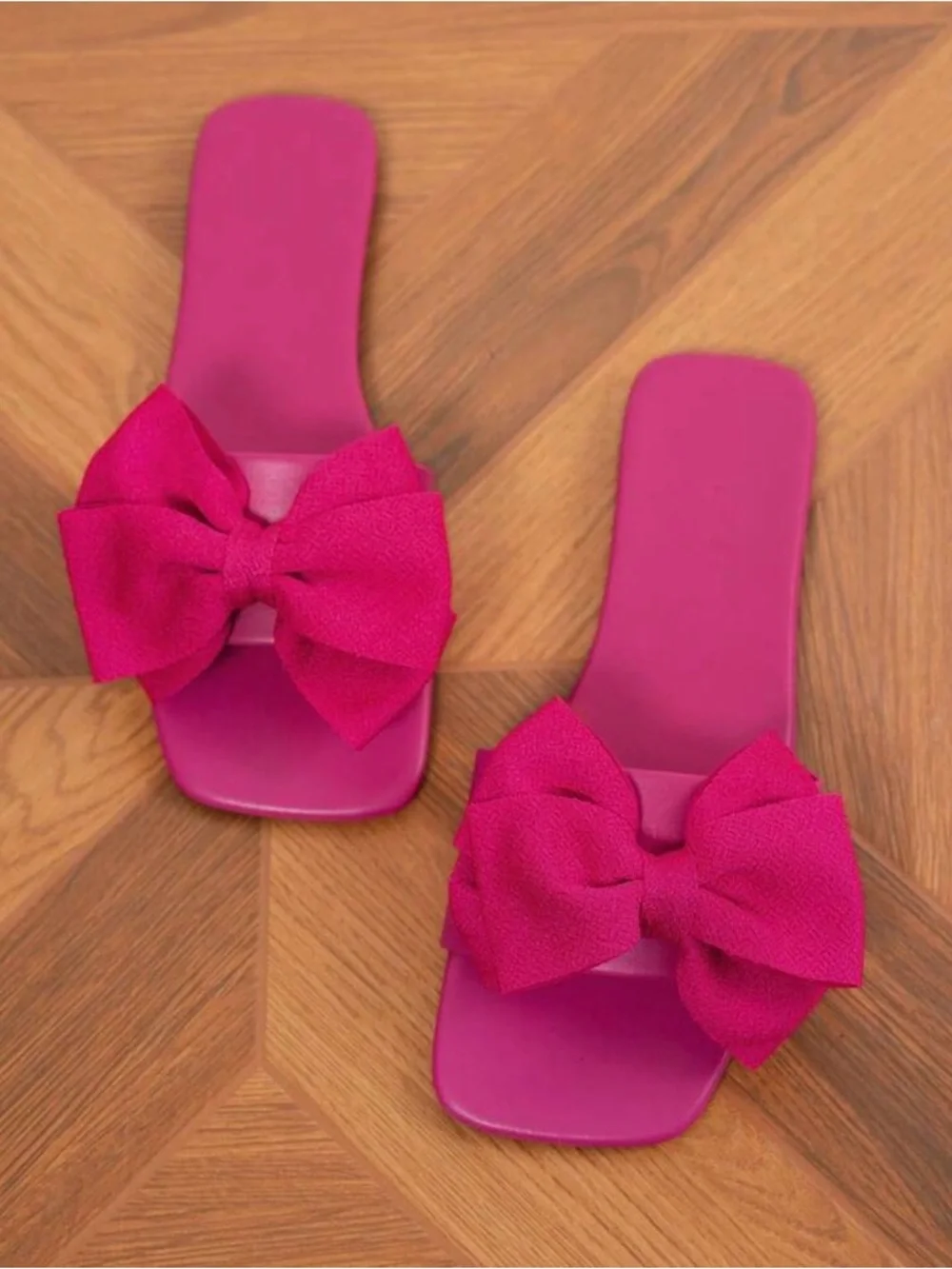 Women’s Pink Bow Slide Sandals - Picture 3 of 4